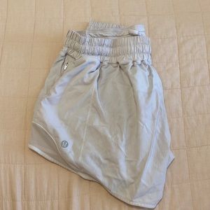 Lululemon Hotty Hot Shorts Long White